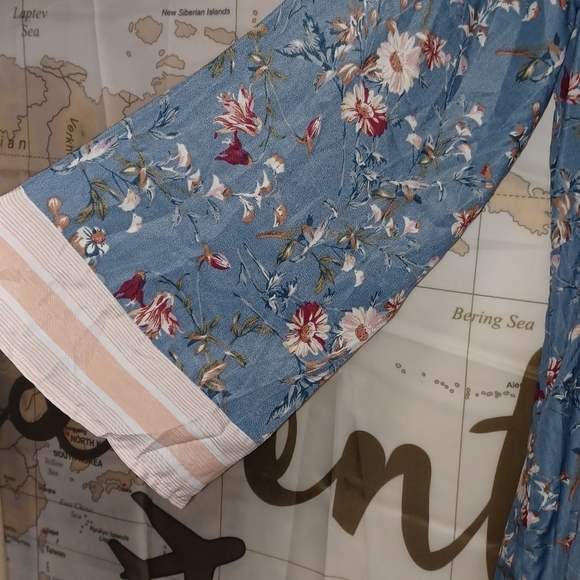 MIKAROSE SIZE XL Floral Blue Maxi Dress - Picture 9 of 16